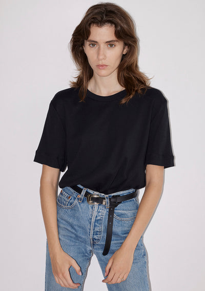 IT'S A FEELING T SHIRT IN BLACK