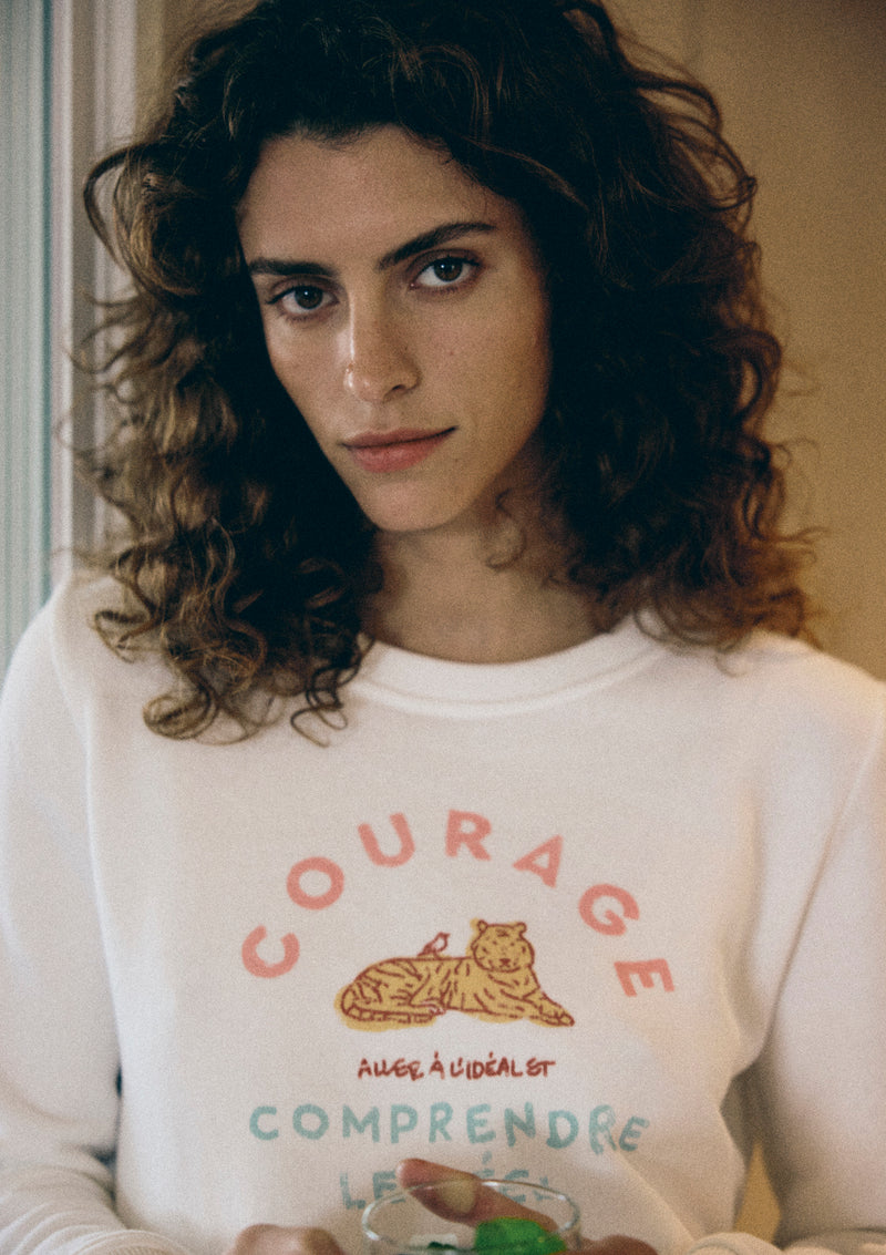 COURAGE SWEATSHIRT IN WHITE