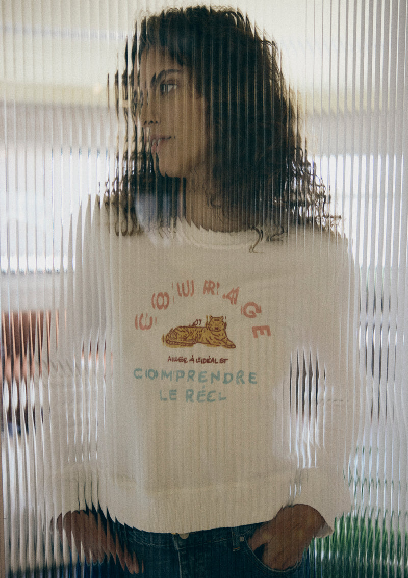 COURAGE SWEATSHIRT IN WHITE