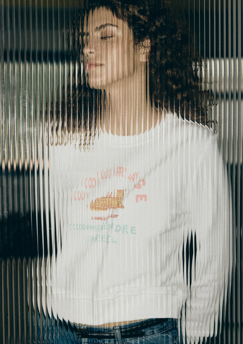 COURAGE SWEATSHIRT IN WHITE