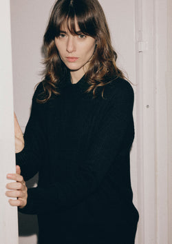 MIDNIGHT MOON SWEATER IN BLACK