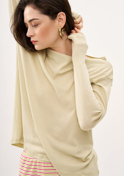 I FEEL YOU T SHIRT TOP IN SOFT LIME