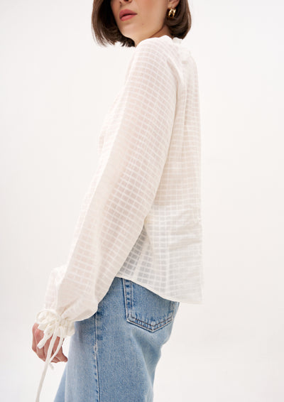 IT COULD BE SWEET TOP IN WHITE