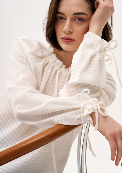 IT COULD BE SWEET TOP IN WHITE