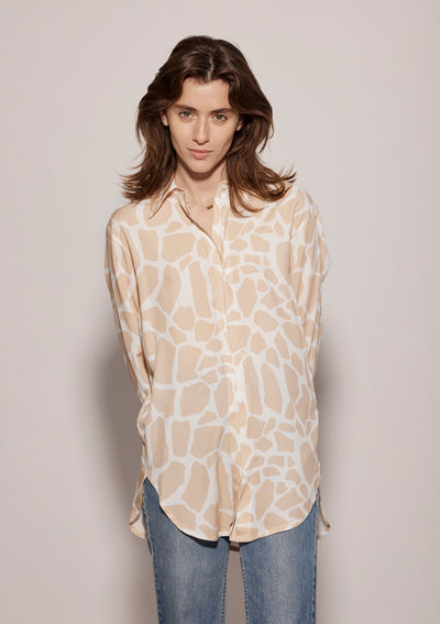 THE SPARK BUTTON-DOWN BLOUSE