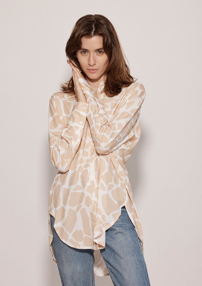 THE SPARK BUTTON-DOWN BLOUSE