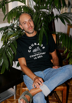 COURAGE MEN T SHIRT IN BLACK
