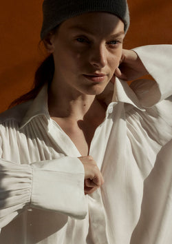 FILL YOUR HEART BLOUSE IN WHITE